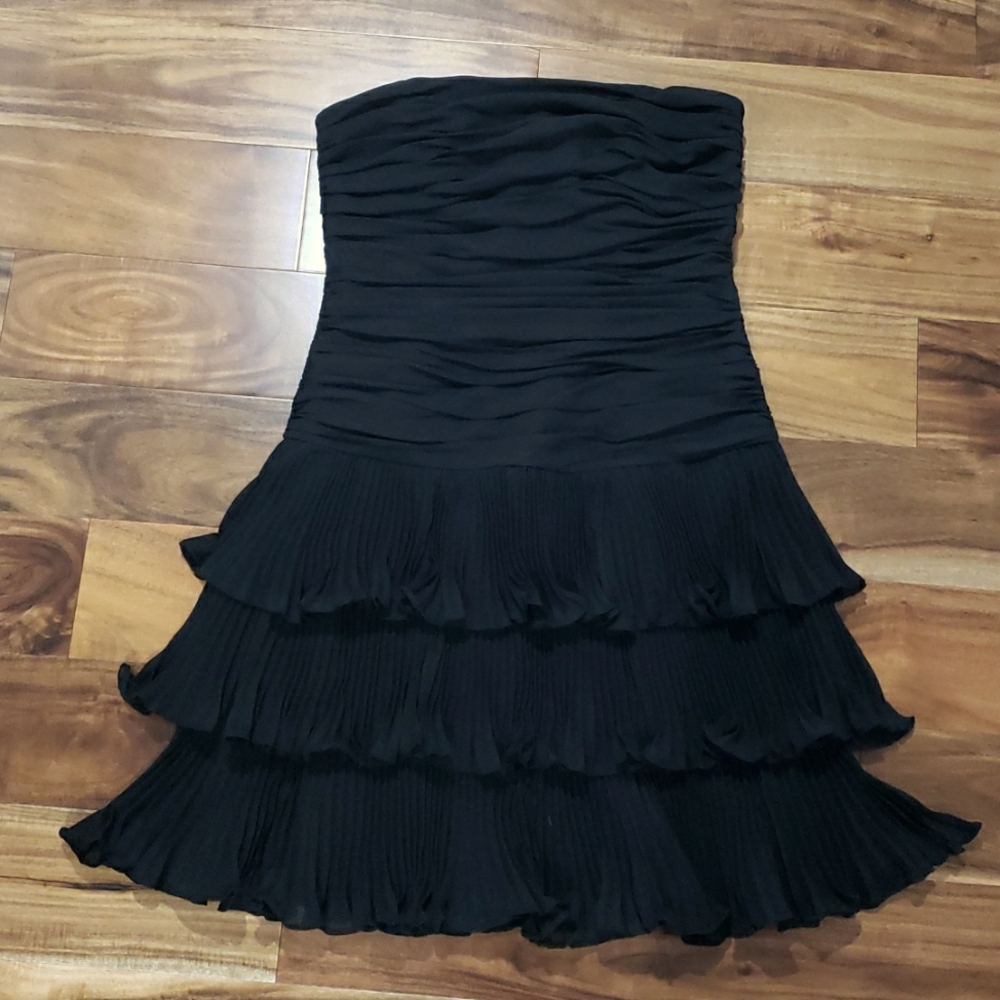 NWOT White House Black Market Strapless Cocktail Dress sz 6
